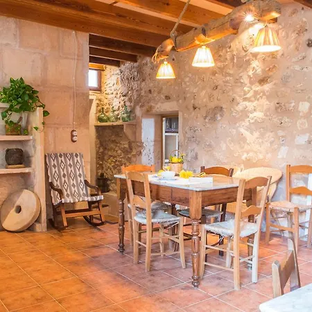Holiday home Alqueria